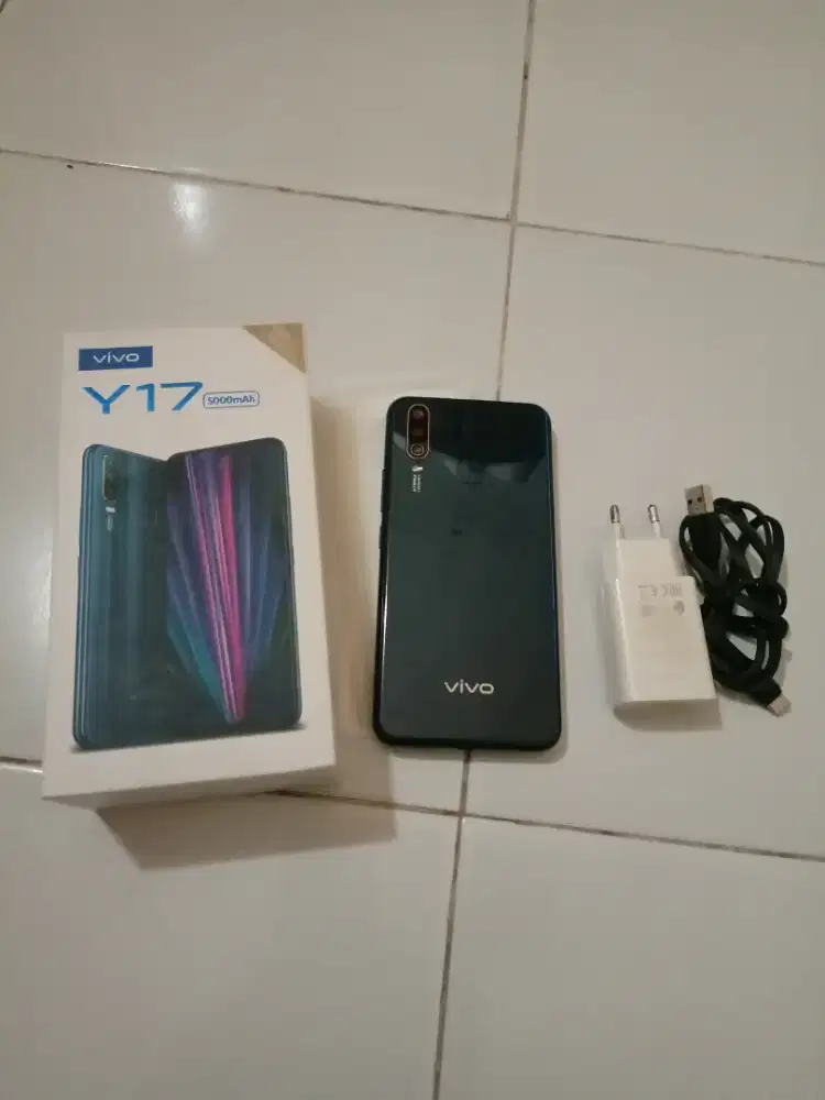 Jual fulset vivo Y17 ram 4/128