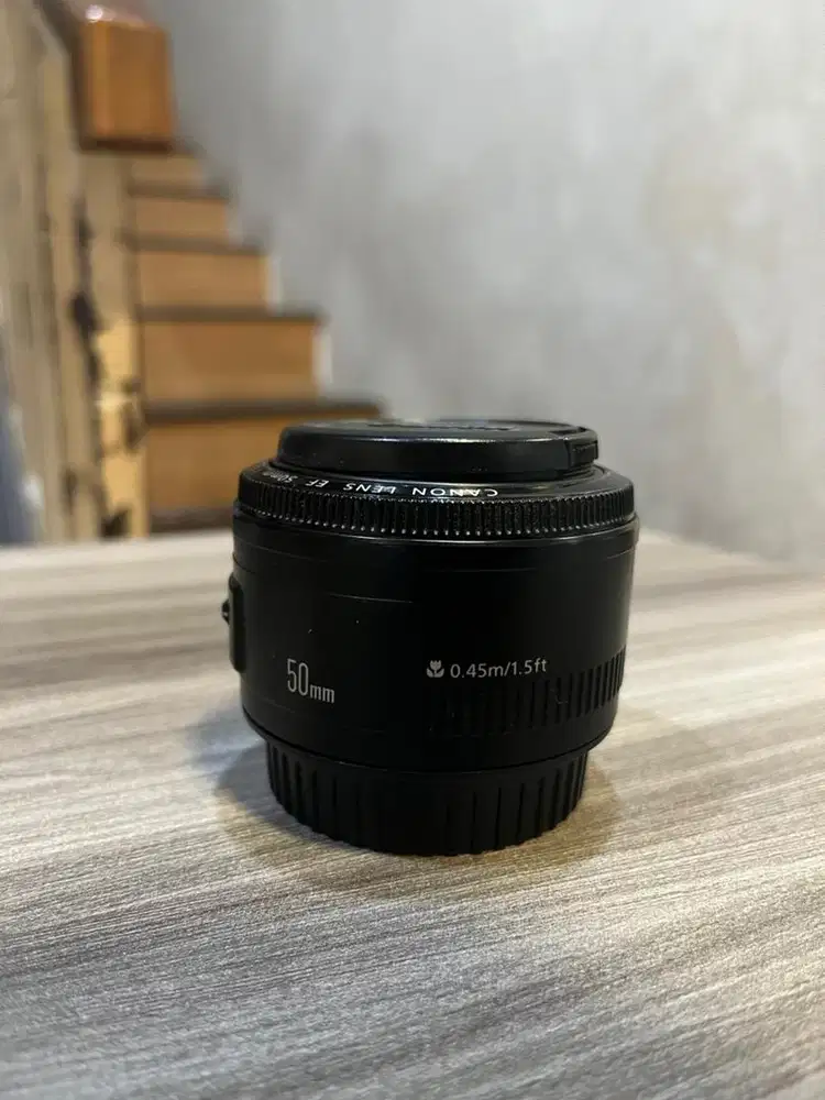 Dijual lensa fix Canon 1.8 50mm