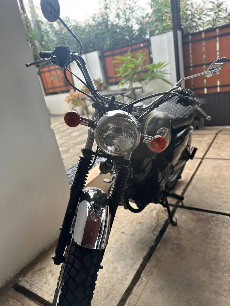 Jual kawasaki w 175 SE army
