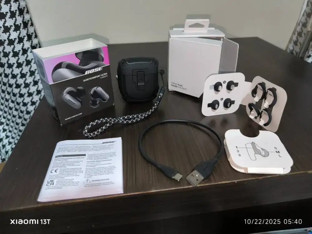 Bose QuietComfort Ultra Earbuds Gen 1 Full Set
