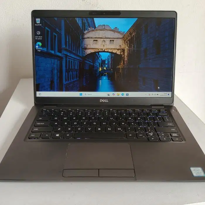 Laptop Dell Latitude E5300