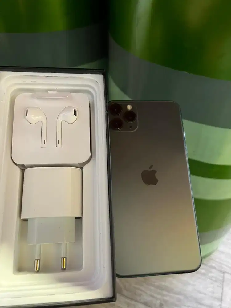 iphone 11 pro max 256gb ini karena baru