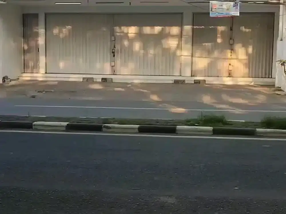 Ruko/Kantor Ex Alfamart Dijual SHM Hak Milik Jl Raya Fatmawati Pedurungan Kidul  Semarang Timur