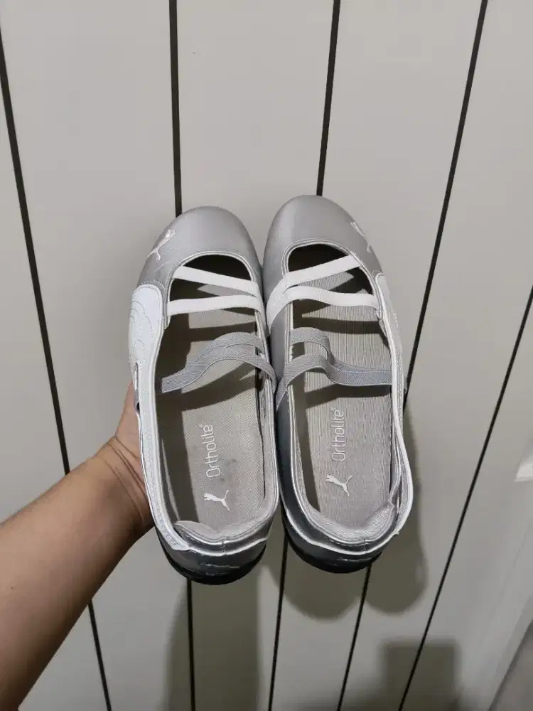 Puma ballet silver