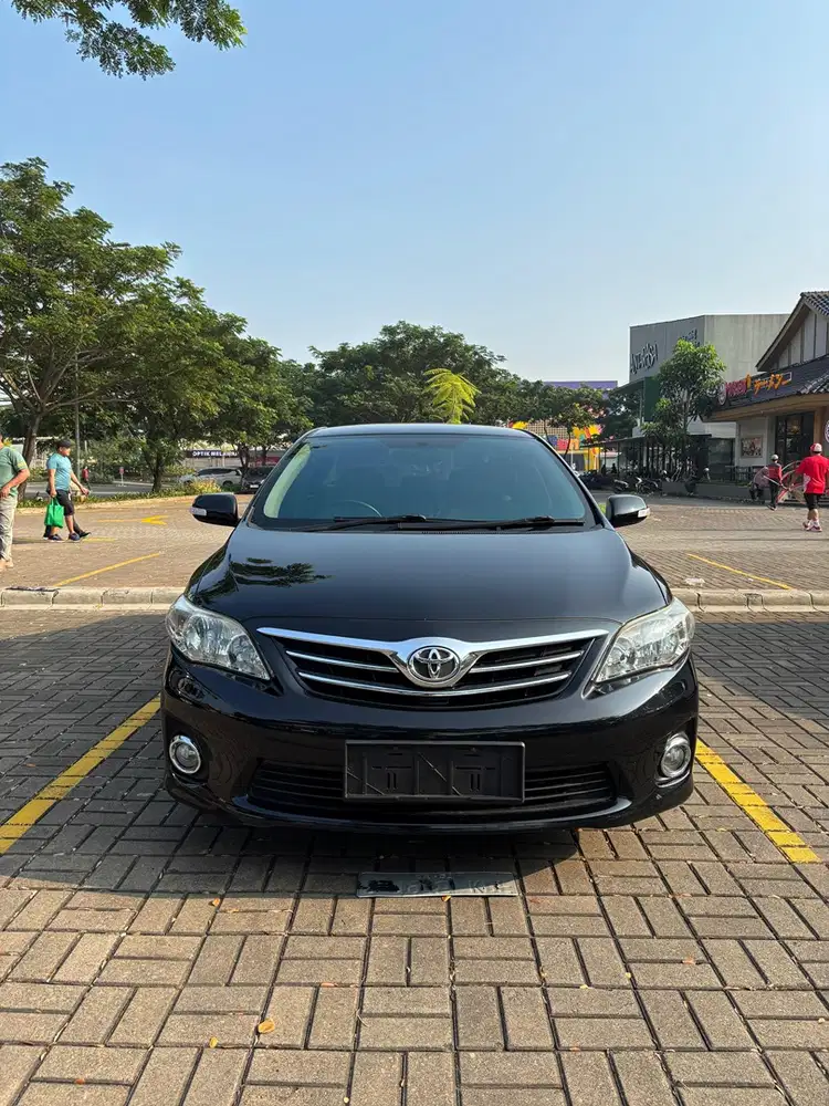 Toyota Corolla Altis 2012 Bensin