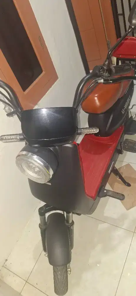 Sepeda Listrik Uwinfly D7S Hitam