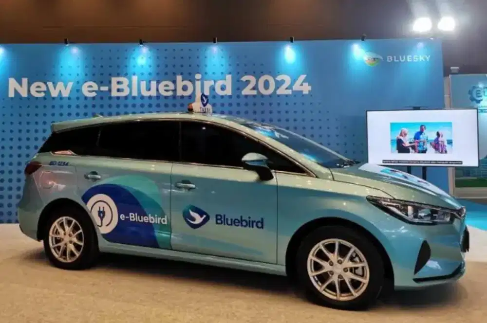 Lowongan driver taksi Bluebird BYD, GoldenBird