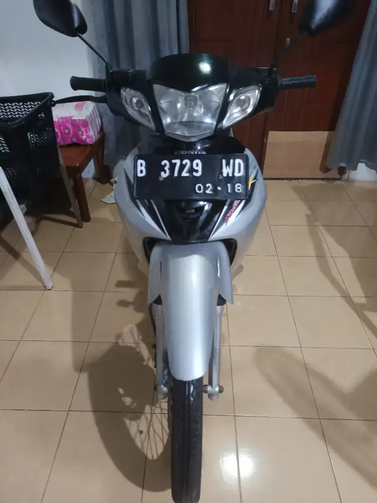 jual Honda Kharisma 2003.Mulus skli.