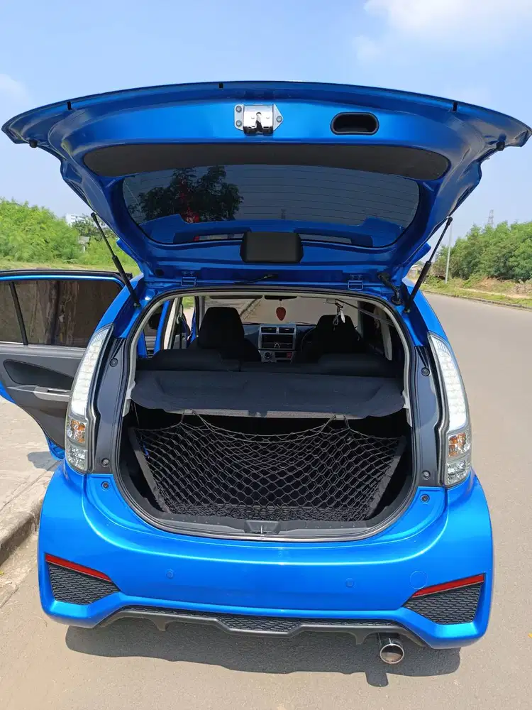 Daihatsu Sirion Sport Manual 2015