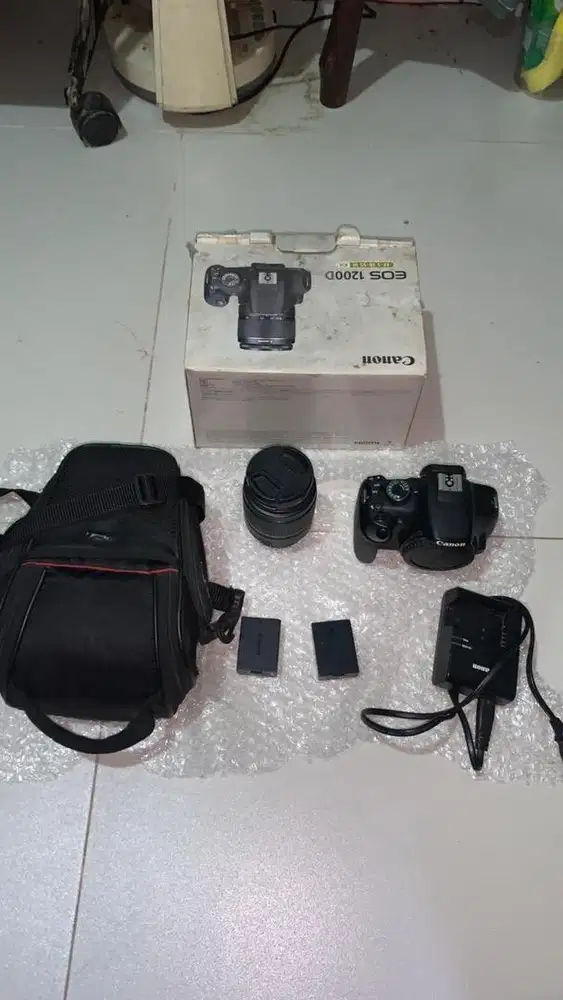 JUAL CEPAT CANON 1200D + LENSA