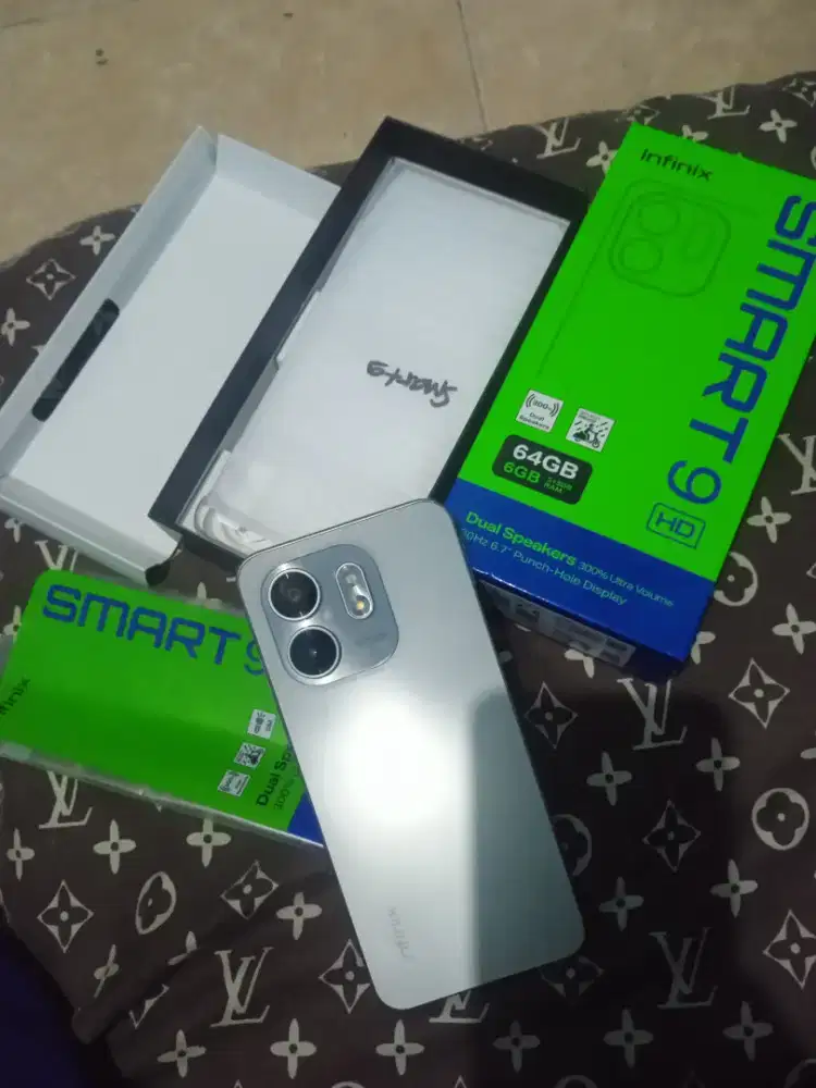 Infinix smrt 9 ram 3+3/64 fullset pemakaian 2 Minggu