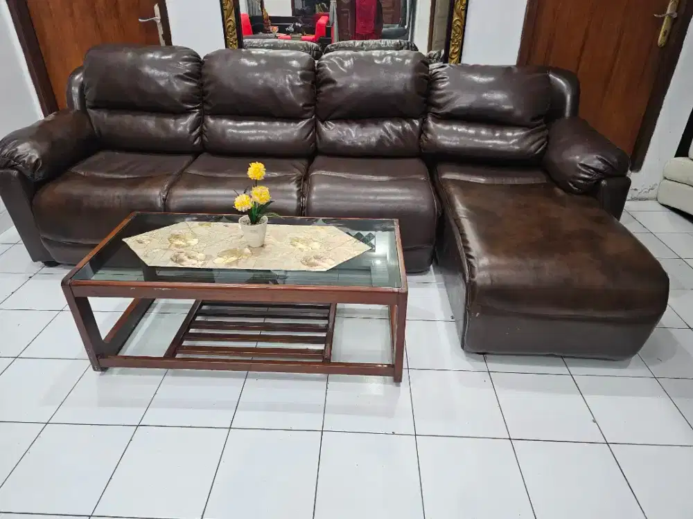 Sofa selonjor bekas