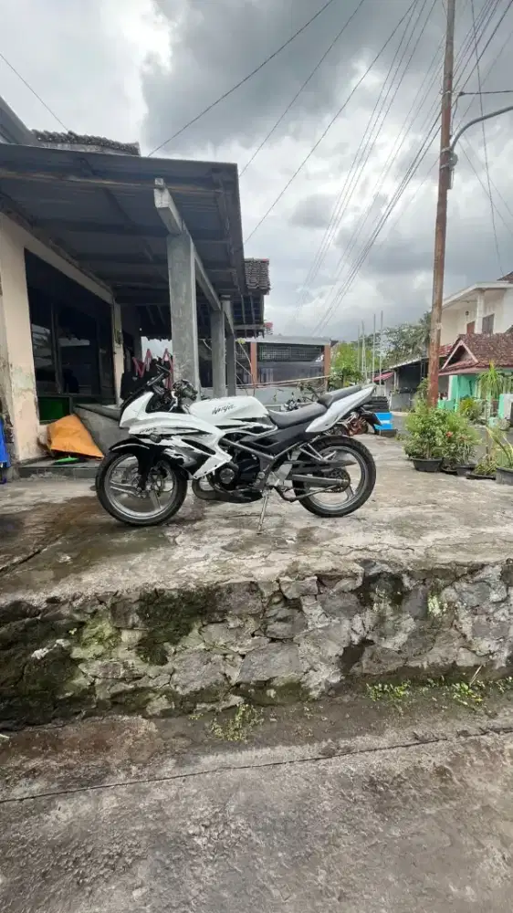 ninja rr putih 2012