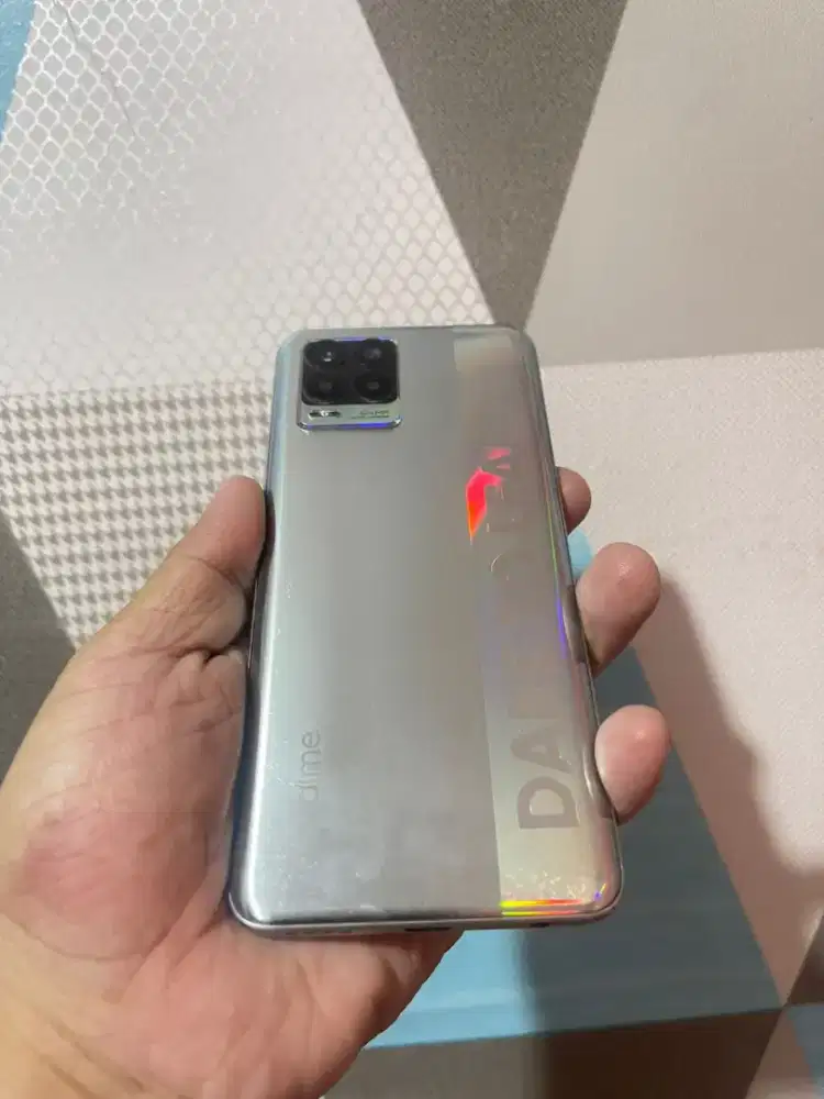 Realme8 ram8+8 memori 128 hp only