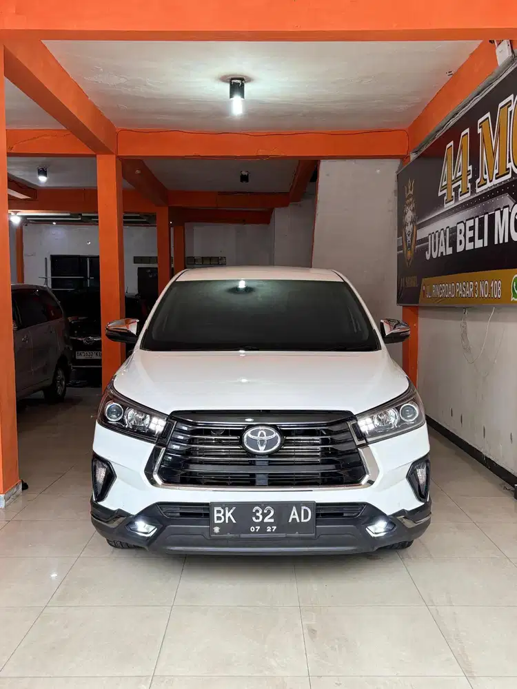 Toyota Kijang Innova 2.4 Venturer Diesel A|T 2022