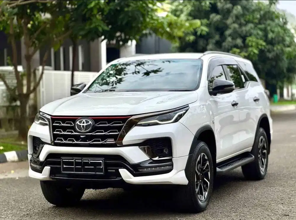 Fortuner SRZ 2.7 A/T 2021 GR SPORT PUTIH