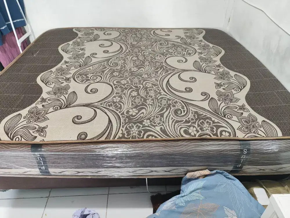 Springbed ukuran 6 kaki