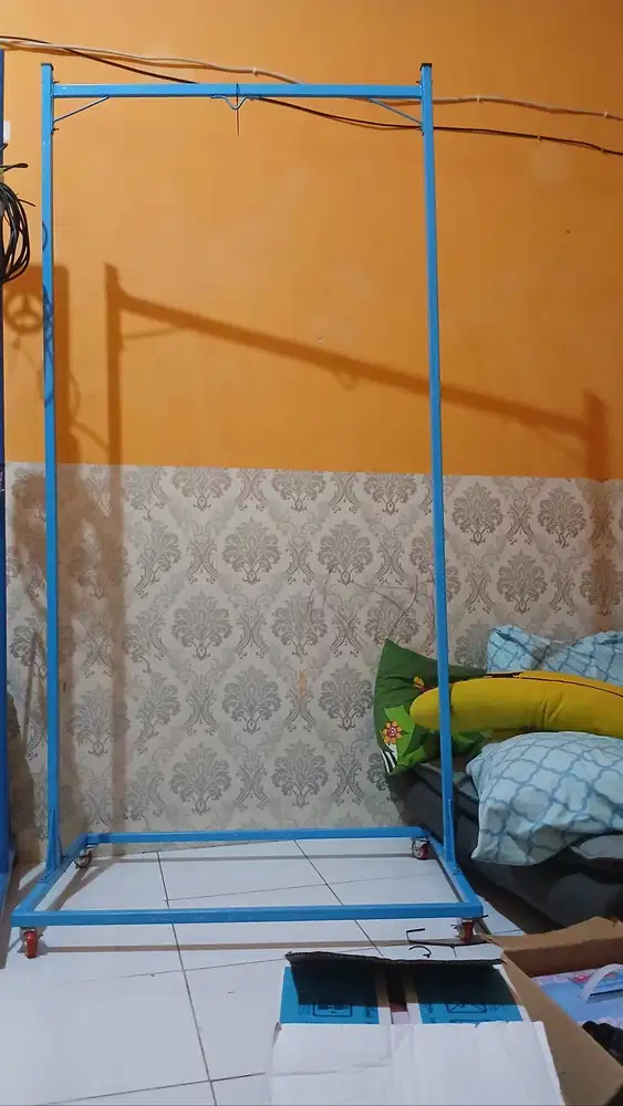 Stand/gantungan ayunan bayi