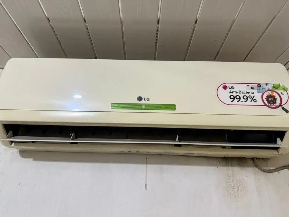 AC Split LG tipe SN07TG