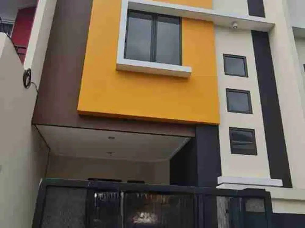 Dijual Rumah3 lantai Baru Bangun di Citra 1 Kalideres
