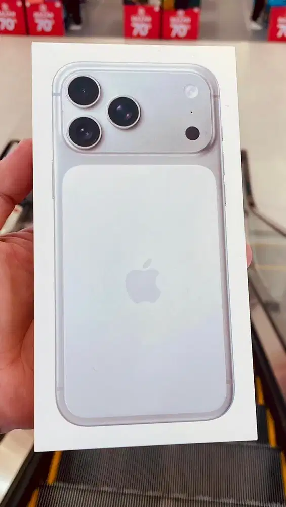 IPhone 17 Promax 256 Silver BNIB IBOX