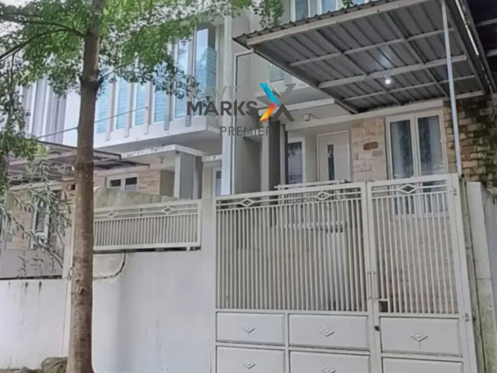 Rumah Terawat di Bukit Sentul Lawang Malang Semi Furnish Nego