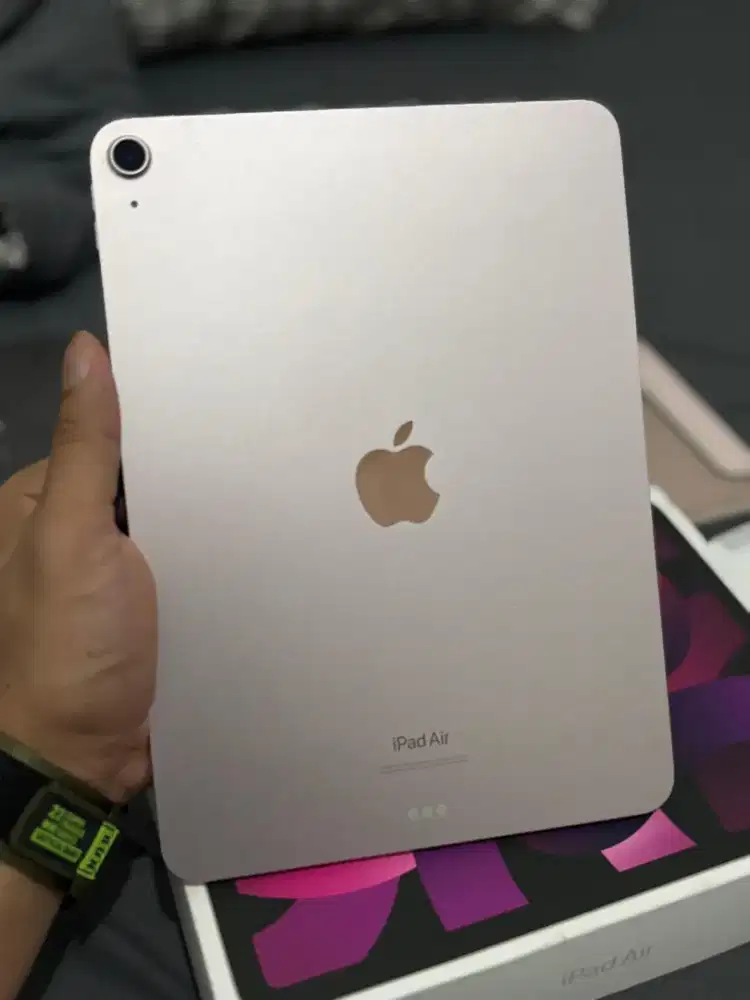 Apple ipad 5 air gen 5th Pink 64gb