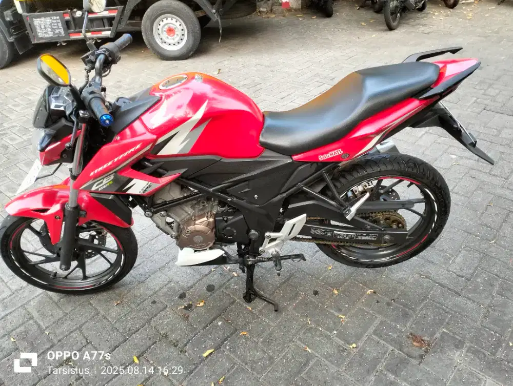 Cb150r 2017 lengkap hidup