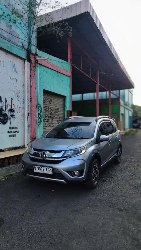 Jual/TT atas bawah (BRV E 2016 AT)