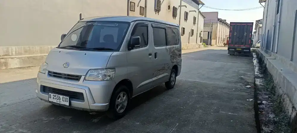 DAIHATSU Gran max. 1.5. AC/ PS