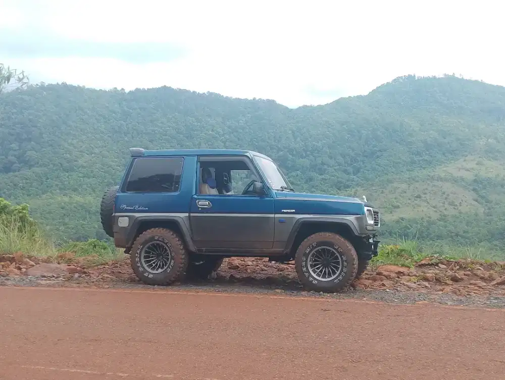 Daihatsu Feroza