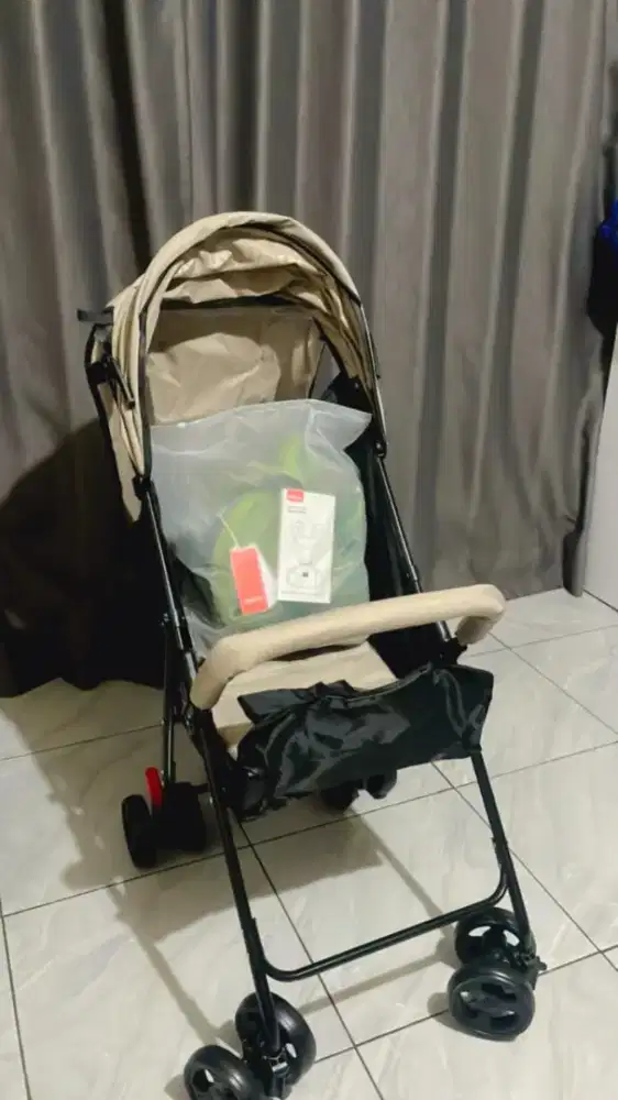 BU. Kitty Mom Stroller Bayi Lipat Travelling Newborn Cabin Size