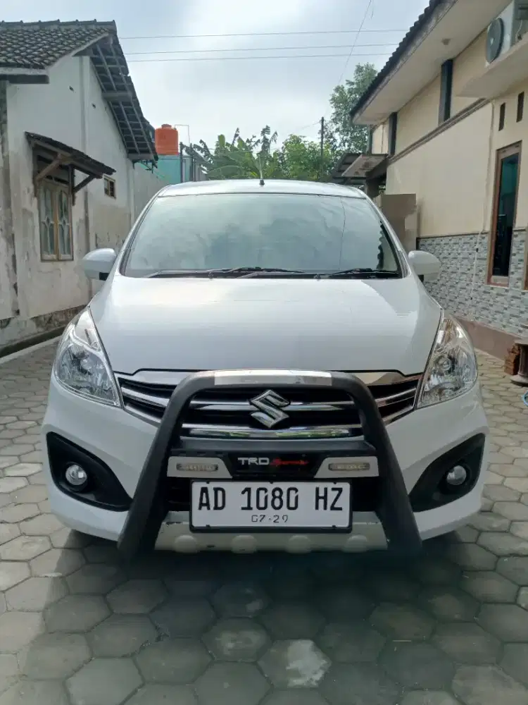 Suzuki Ertiga GL m/t km 66rb putih Istimewa