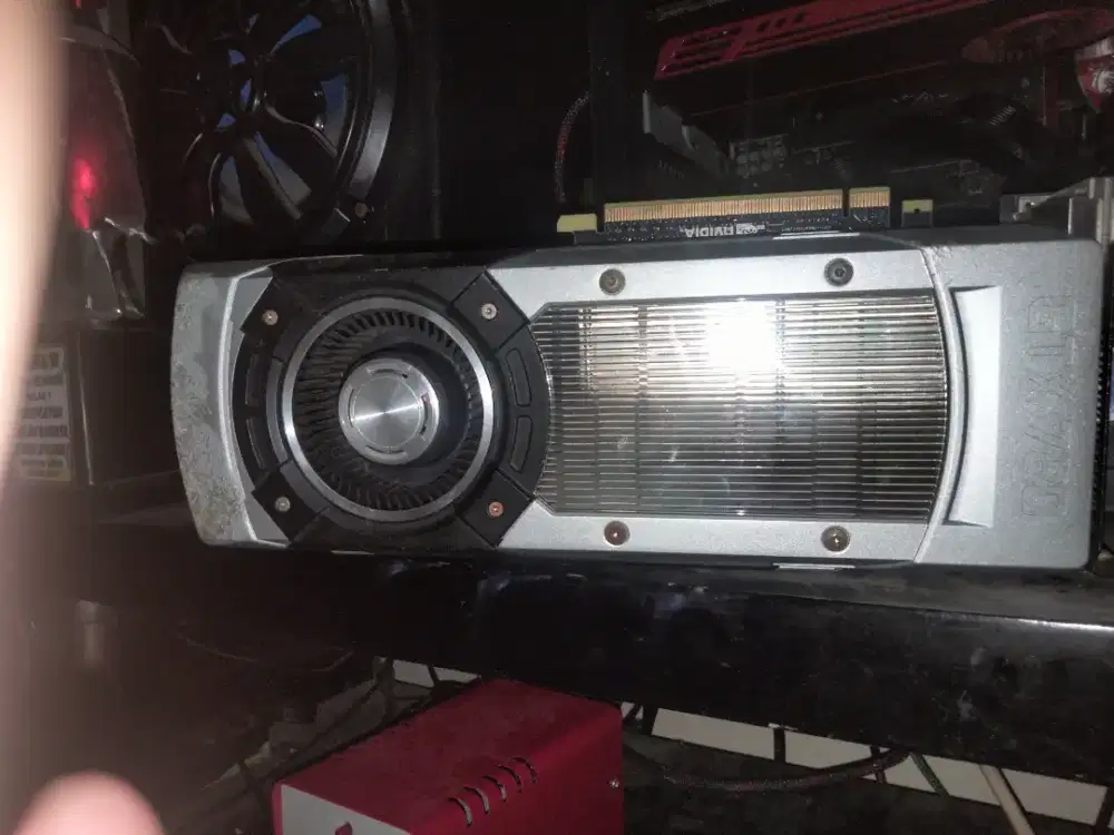 GTX 780 3gb ddr5 386 bit