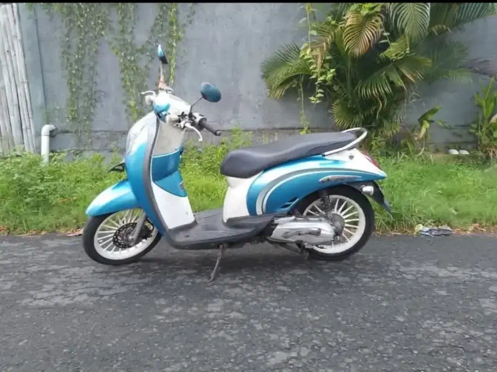 Honda Scoopy Elegant Luxury 2012