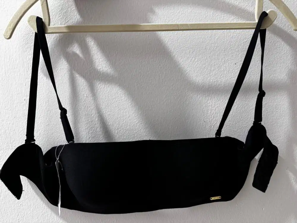 Bra + CD Brand Wacoal size bra B80, CD size M