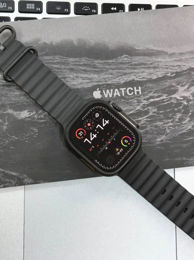 Apple Watch Ultra 2 Black Titanium