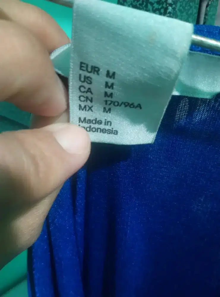 Atasan biru H&M size M