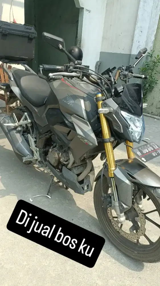 Cb150 street fire