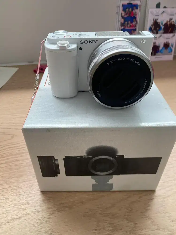 KAMERA SONY ZV-E10 LIKE NEW