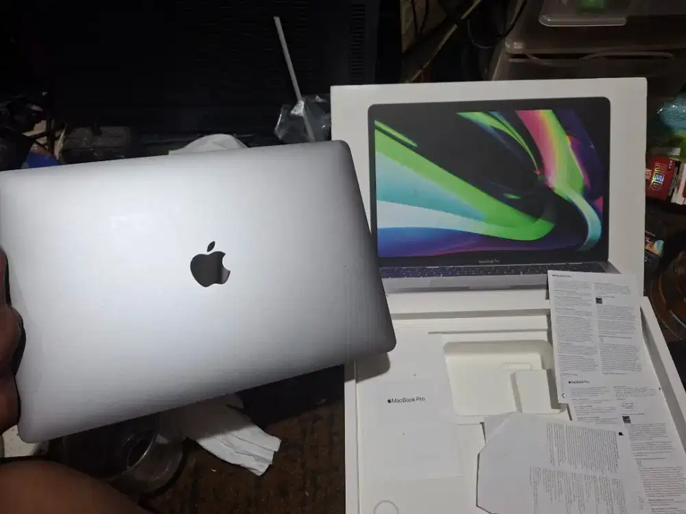 Macbook Pro M1 2020 512Gb iBox Mulus Normal Bisa Tuker Tambah