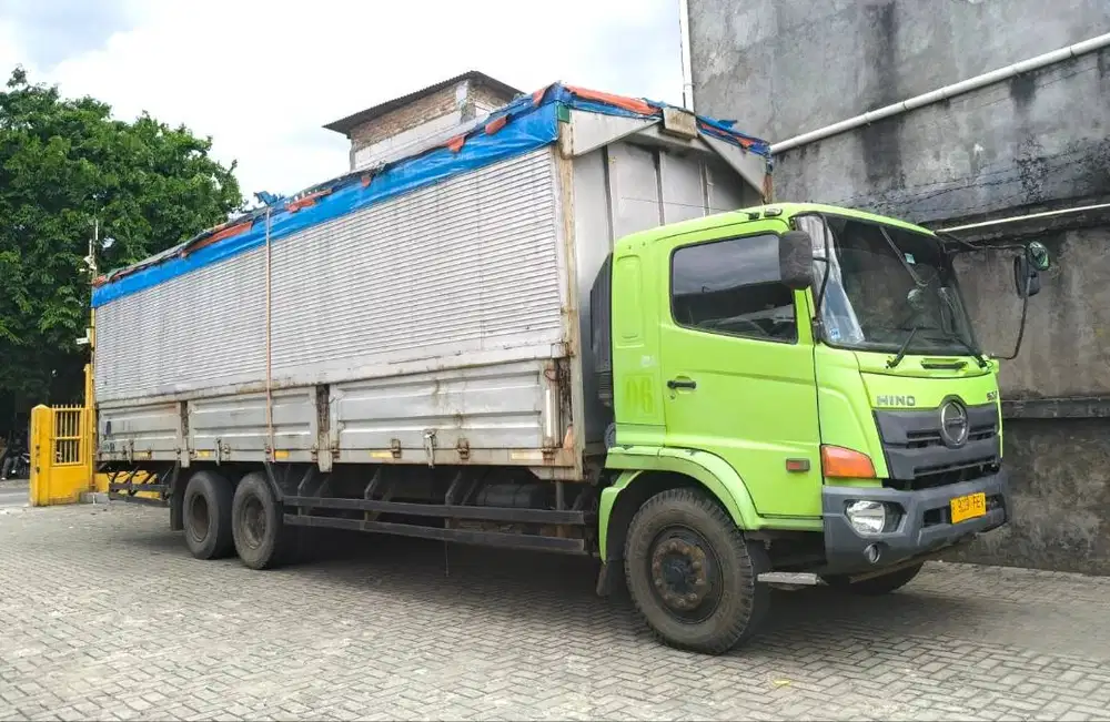 MURAH +banBARU Hino tronton 6x2 FL 235 JW  Wing box 2019 Wingbox