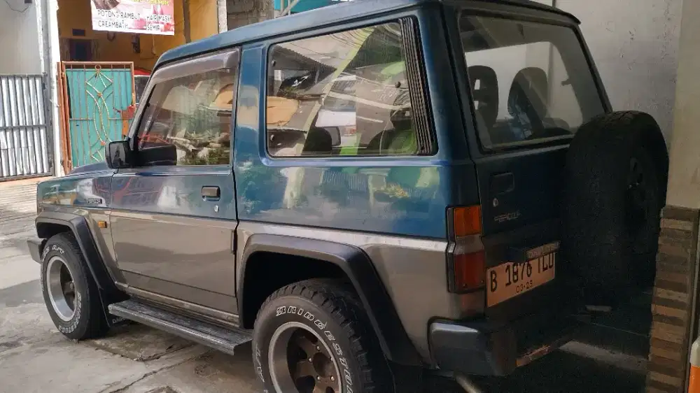 Daihatsu Feroza 1995 Bensin