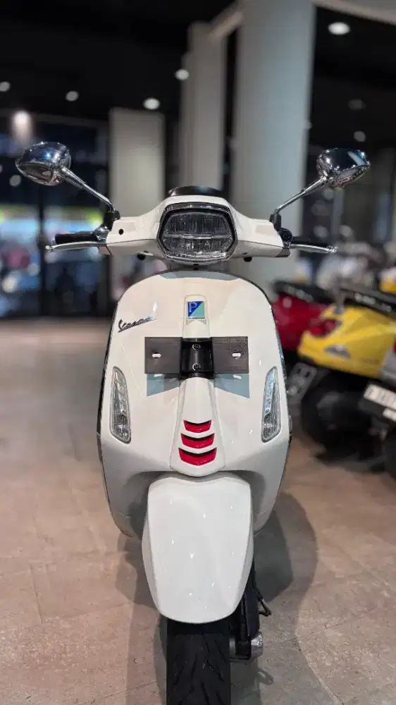 PIAGGIO VESPA MATIC SPRINT 2022 WHITE INNOCENZA