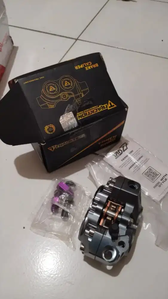 Kaliper taraction by tad 4 piston buat motor f1zr jupiter