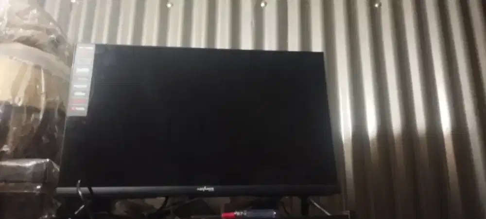 Tv advan 24inch smart