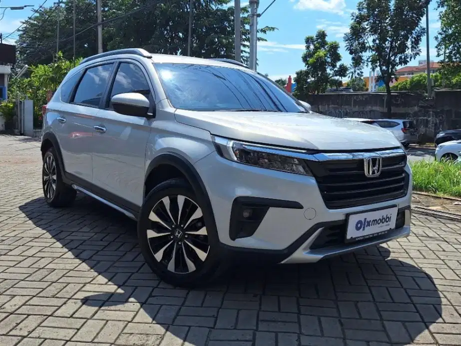DP MURAH Honda BR-V 1.5 Prestige Bensin-AT 2023 Putih CPZLB