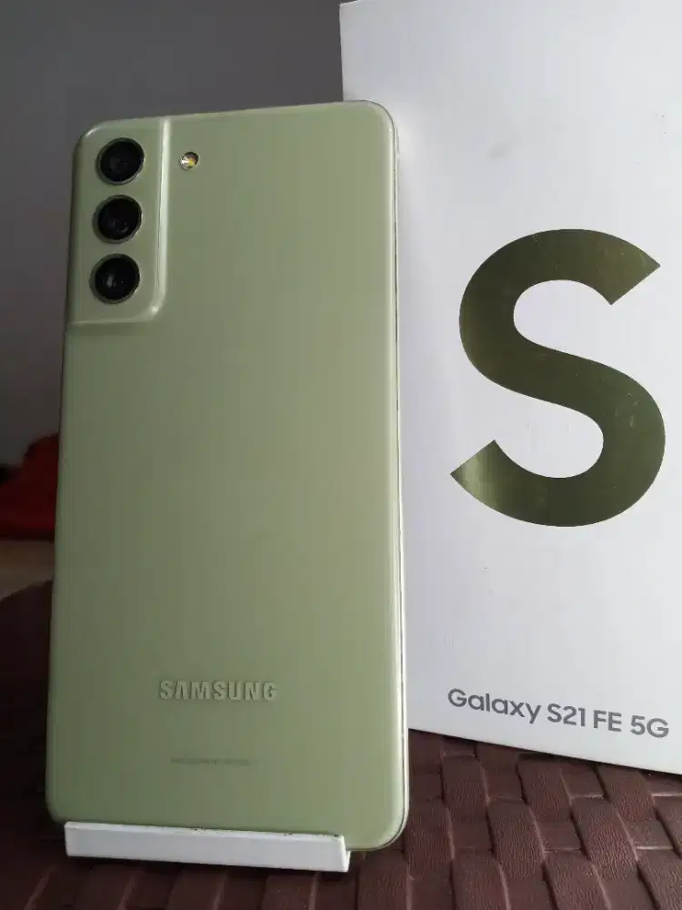 SAMSUNG S21 FE 5G RAM 8/256GB SEIN FULL SET