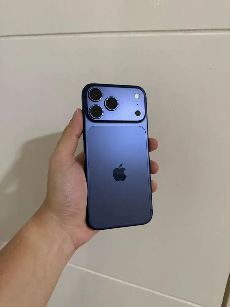 IPHONE 17 PROMAX 1 TB DEEP BLUE