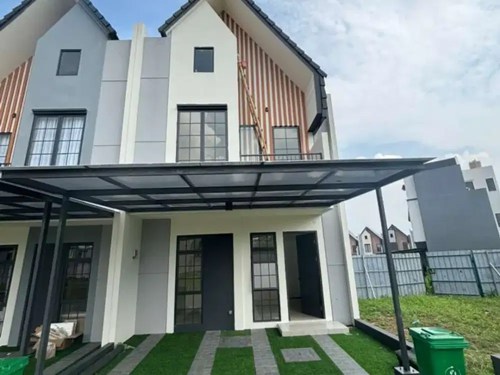 Rumah kekinian Syntesis Huis lokasi di Jakarta Timur harga 2,3 M an